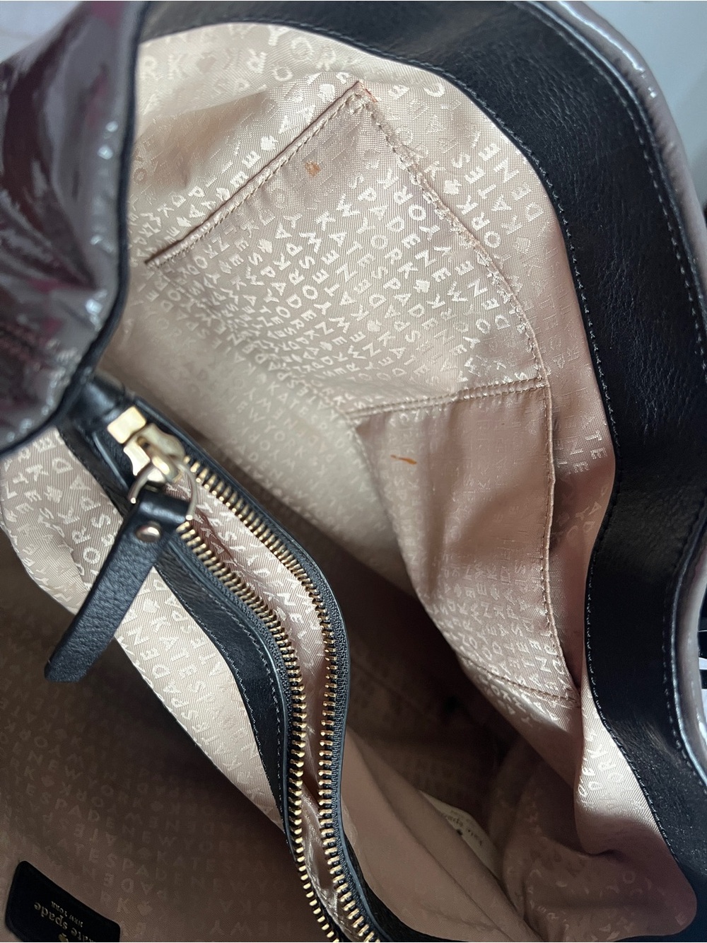 kate spade Two-Tone Patent Tote in Black and Gray - Picture 6 of 8